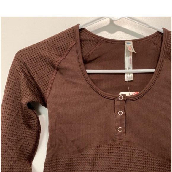 NWT $68 FP Movement Bail Out Long Sleeve Layer Cocoa XS/S - Picture 4 of 6